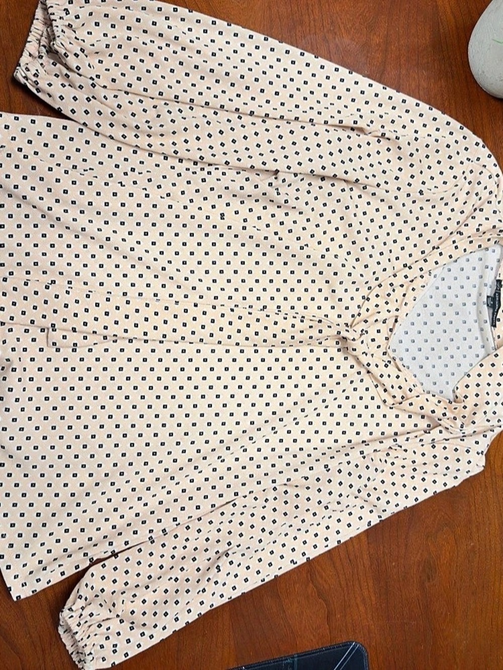 Geometric Blouse in Cream & Blue Like New